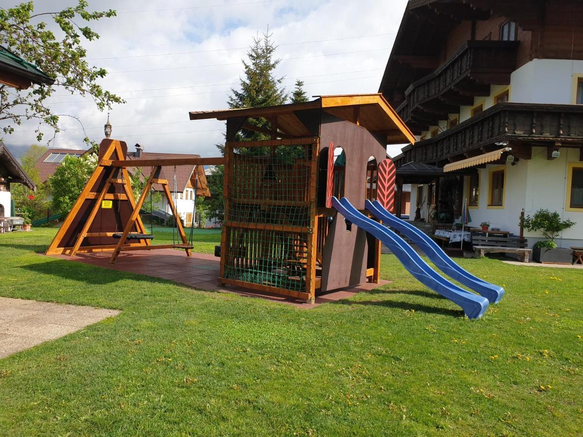 Hotel - Pension Oetzmooshof Sankt Johann im Pongau Exterior photo